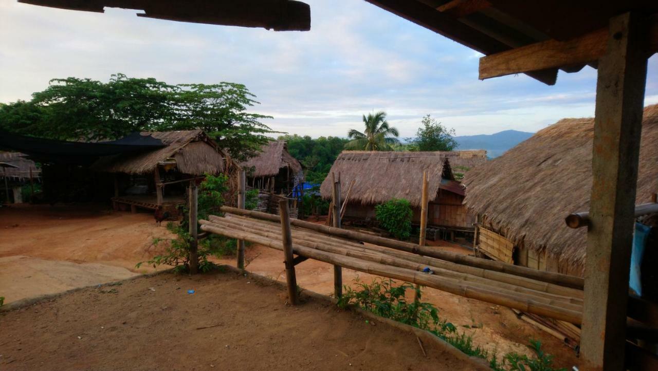 Hill Tribe Art House Apartment Chiang Rai Exterior foto